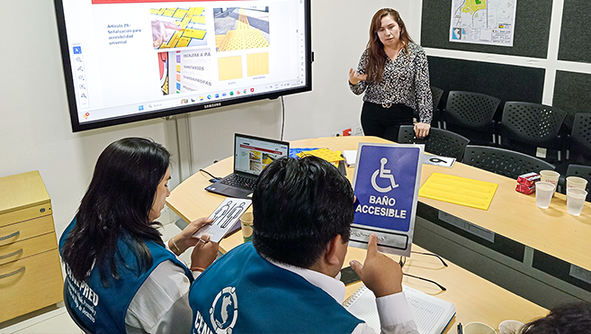 El Cenepred recibe capacitación sobre la Política Nacional de Accesibilidad Universal al 2040 (PNAU al 2040)