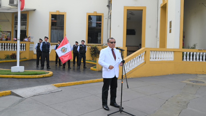 El director general, Dr. Carlos Urbano, hizo este llamado durante la ceremonia de Compromiso INSN en la que se reconoció a varios servicios por la destacada labor que ejercen por los pacientes más vulnerables del país: los menores.