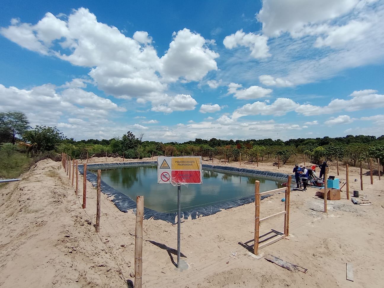 Gestión del gobernador Luis Neyra entrega cinco nuevos reservorios en el valle San Lorenzo