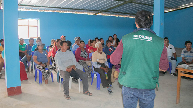 Municipalidad de Huarmey fortalece capacidades productivas en análisis de suelo y fertilización en el distrito de culebras