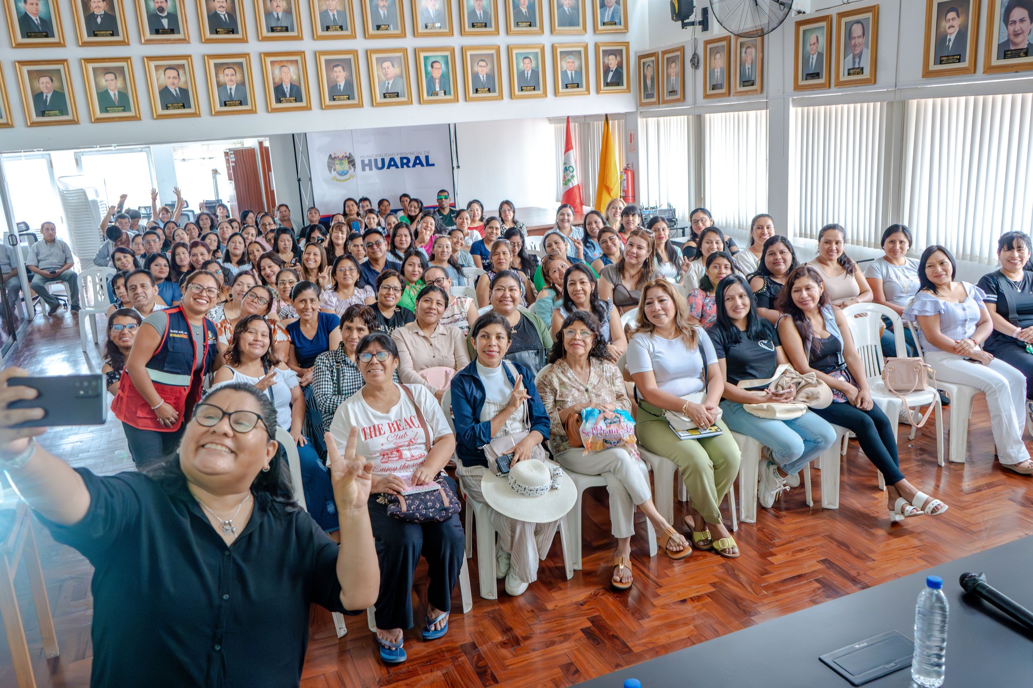 Fortaleciendo la Educaci贸n: Capacitaci贸n Docente 2025 en Huaral