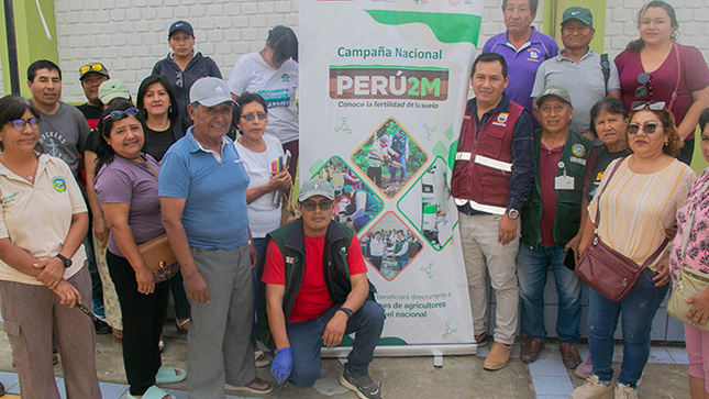 Municipalidad fortalece capacidades productivas en análisis de suelo y fertilización en Huarmey