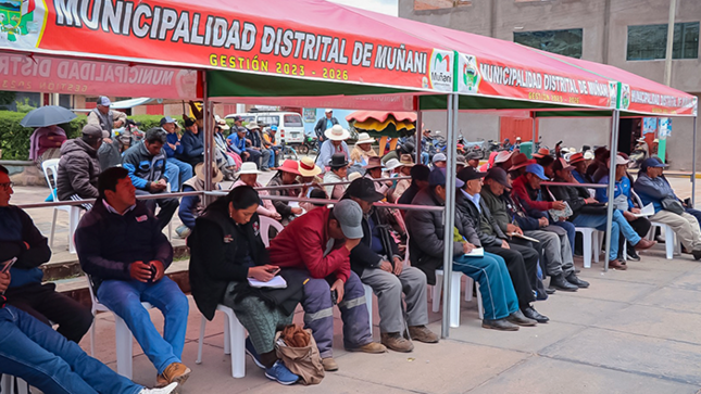 Emsapuno participa en charla informativa en integración para la sostenibilidad de los servicios básicos en el distrito de Muñani