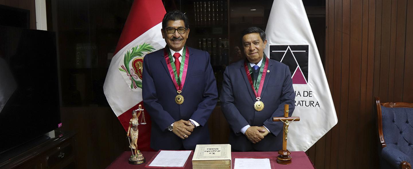 Representante de la Junta Nacional de Justicia juramenta como presidente de la Academia de la Magistratura