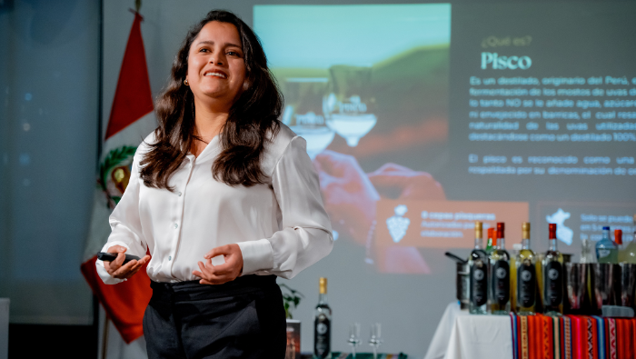 Consulado General del Perú en Barcelona organizó evento de promoción de bebida bandera en marco del Día Nacional del Pisco Sour