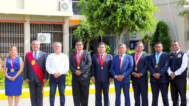 Presidente de la CSJ de Tumbes Participa de Ceremonia por XXII Aniversario de Creación del Gobierno Regional de Tumbes