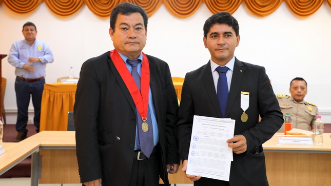 Magistrado y Servidores Judiciales son reconocidos por Gobierno Regional de Tumbes