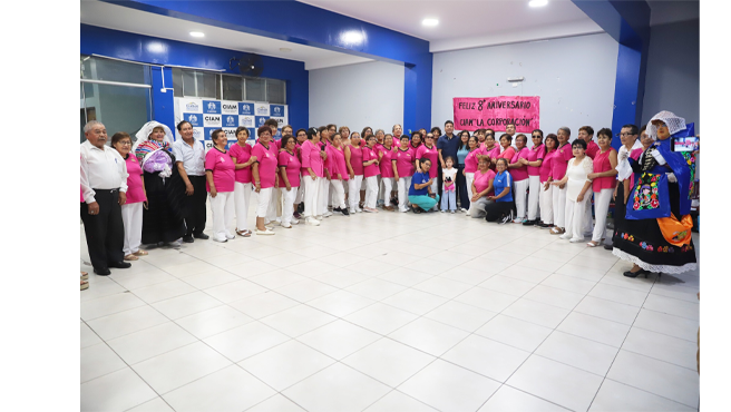 Una noche llena de alegría, reconocimiento y gratitud por la experiencia y sabiduría de nuestros adultos mayores, quienes son parte fundamental de nuestra comunidad.