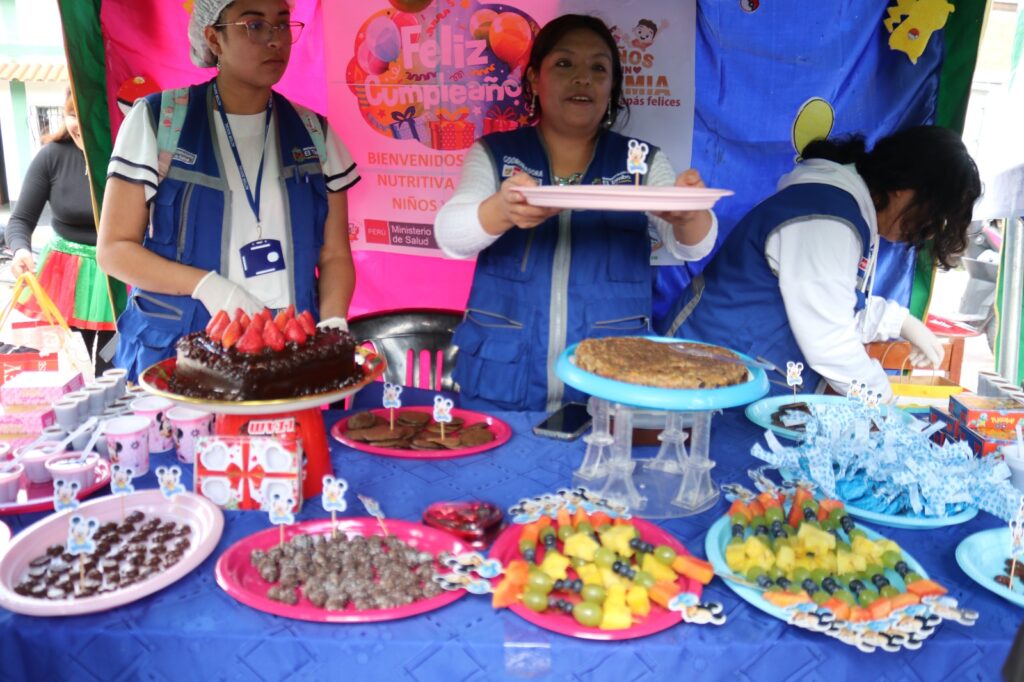 ARCHIVO MDT PRESENTA INNOVADORA VARIEDAD DE DULCES TEMÁTICOS PARA LA LUCHA CONTRA LA ANEMIA