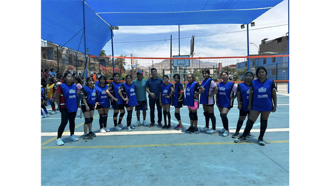 Además, el alcalde menciono que ya se ha colocado la malla raschell, una mejora pensada para que niños, jóvenes y adultos puedan disfrutar de su deporte favorito de manera segura, cuidando su piel del sol.