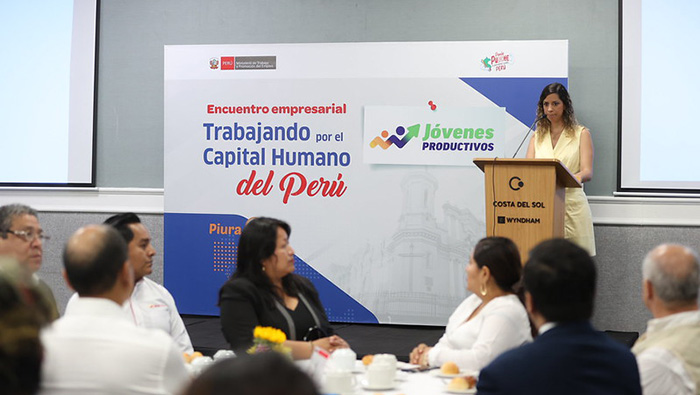 Programa Nacional de Empleo Jóvenes Productivos.