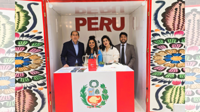 Embajada del Perú en Kuwait promueve la cultura peruana en el “Makers Market”