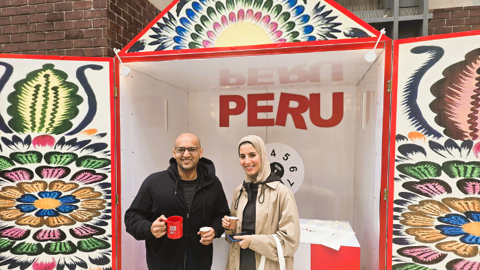 Embajada del Perú en Kuwait promueve la cultura peruana en el “Makers Market”