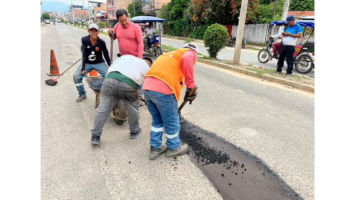 Resanado de vΓas en el jr. Alfonso Ugarte Cdra. 18, 19, 20 y 21.
