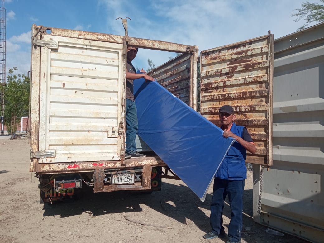 Gestión que lidera Luis Neyra entregó más de 60 toneladas de ayuda humanitaria por lluvias, deslizamientos e incendios