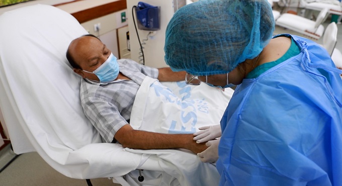EsSalud advierte: el dengue puede ser mortal en pacientes renales en diálisis