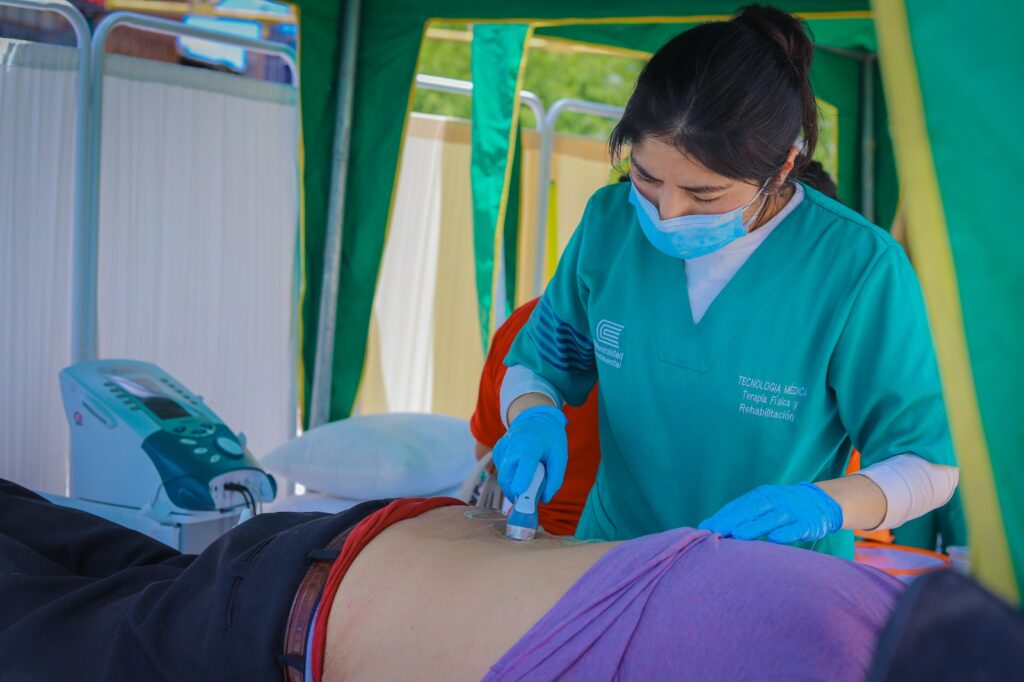 imagen MÁS DE 300 PERSONAS CON DISCAPACIDAD SE ATIENDEN EN CAMPAÑA DE SALUD GRATUITA 3