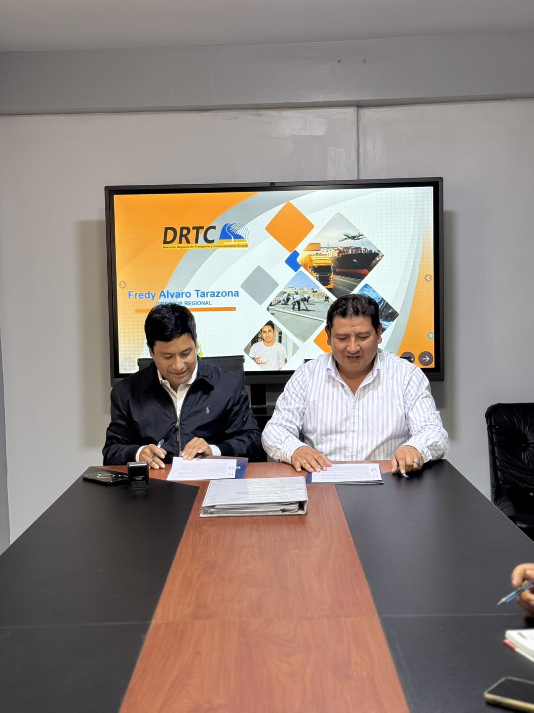Firma de convenio entre la DRTC Áncash y la Municipalidad Distrital De San Marcos 