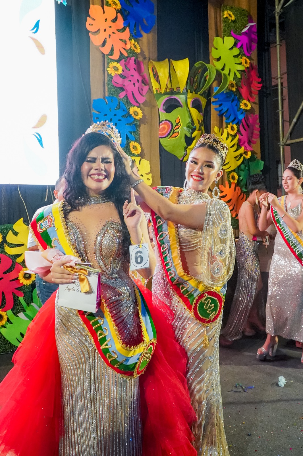 Emoción y esplendor en la elección de la Reina del Carnaval Bicentenario de Catacaos