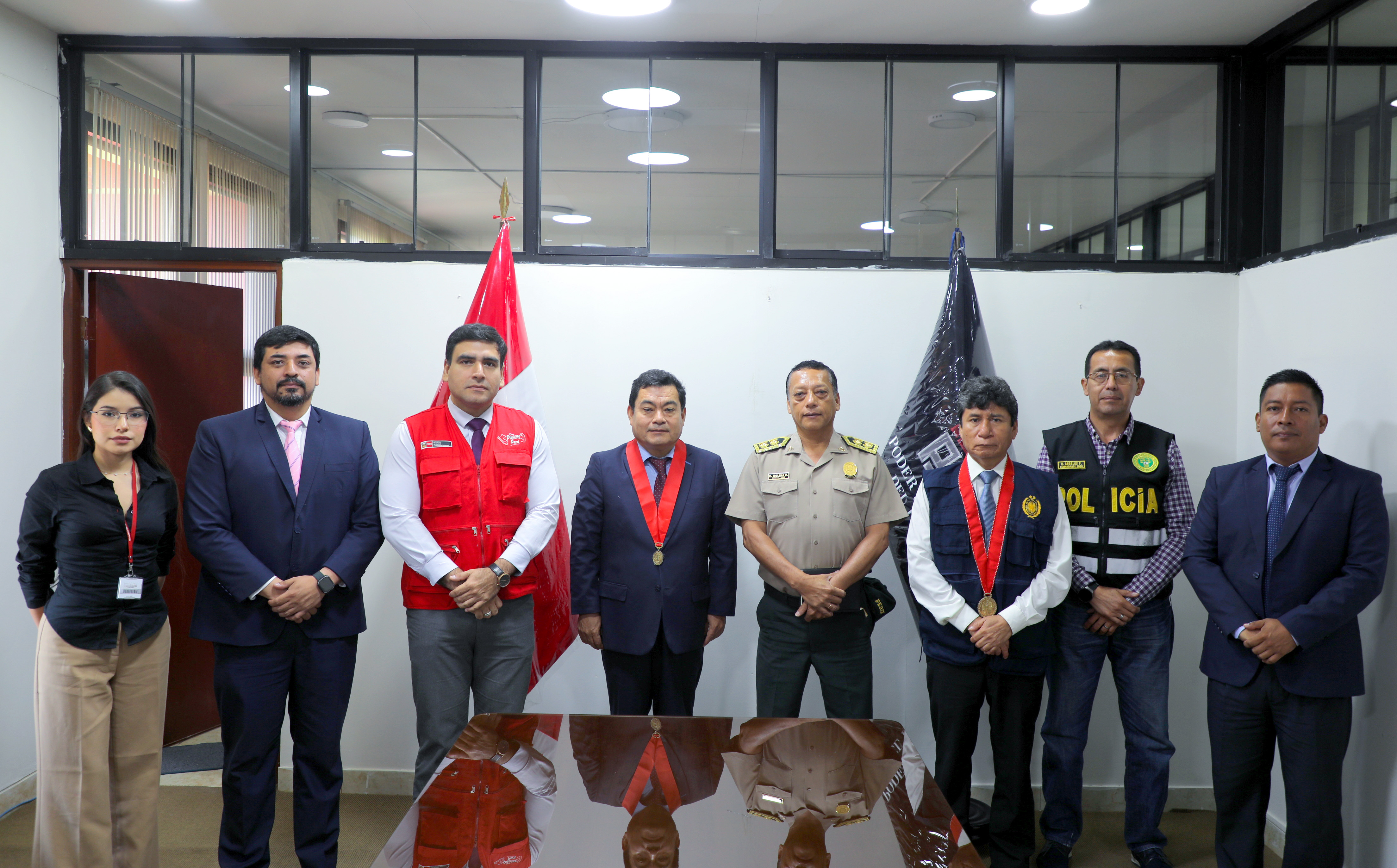 Presidente de la Corte Superior de Justicia de Tumbes se Reúne con Operadores de Justicia para Fortalecer Unidad de Flagrancia
