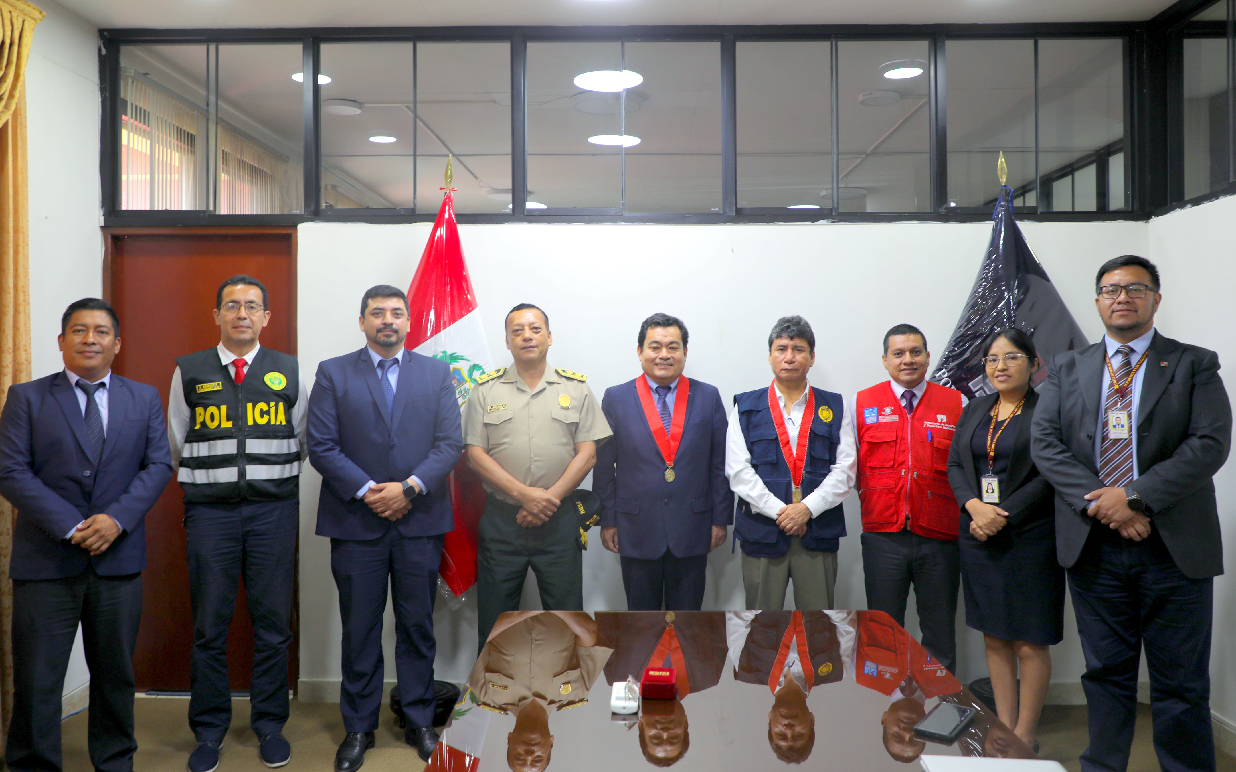 Operadores de Justicia se reúnen con Integrantes de la Comisión de Implementación de Unidades de Flagrancia