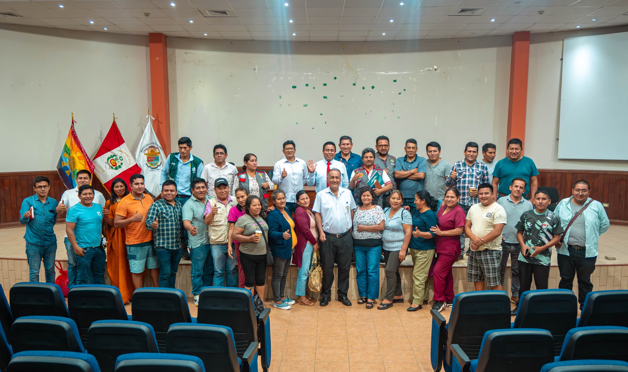 Autoridades municipales y autoridades multisectoriales locales de Kimbiri