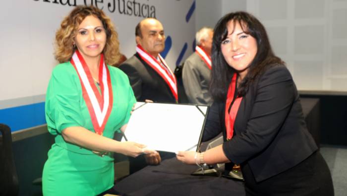 Presidente de la JNJ tomó juramento a trece nuevos jueces titulares