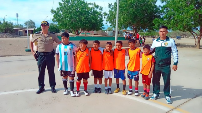 Municipalidad organiza exitoso campeonato relámpago de fulbito “pequeños cracks"