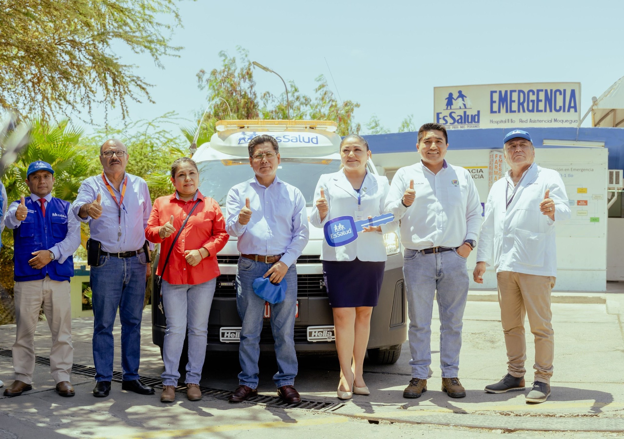Moderna ambulancia completamente equipada contribuirá a mejorar la atención en emergencias y el traslado de pacientes.
