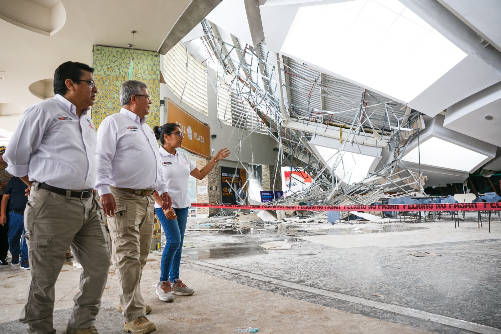 El Gobierno intensifica las coordinaciones de rescate y refuerza la atención de salud en las víctimas.