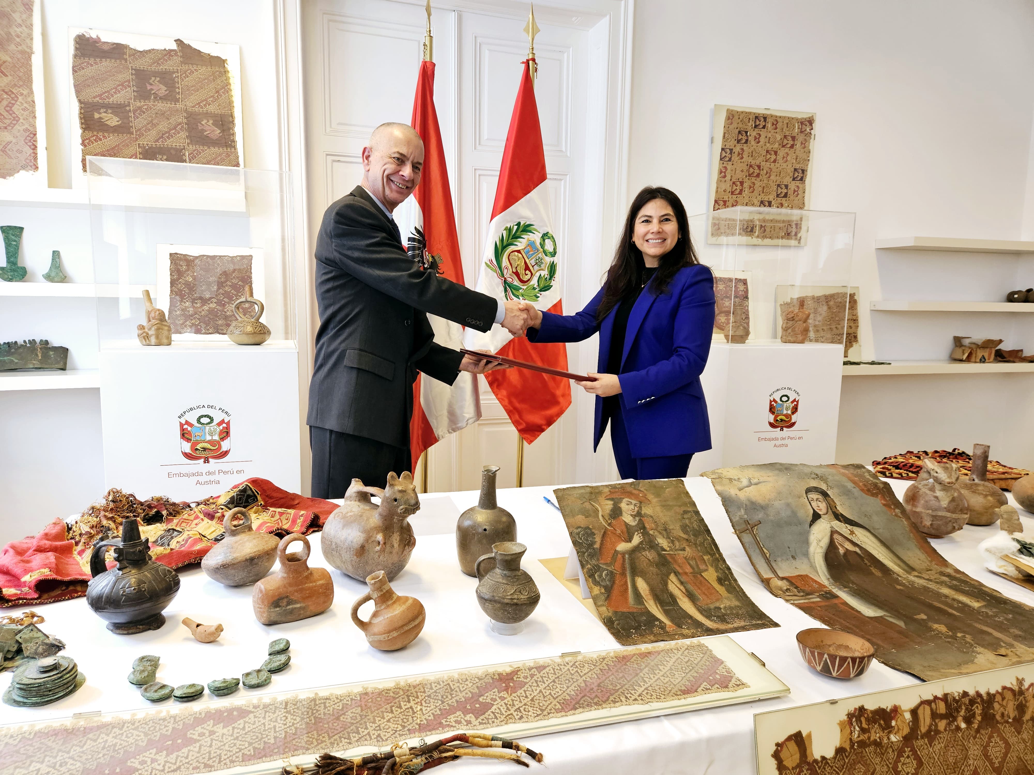 entrega voluntaria 129 bienes culturales