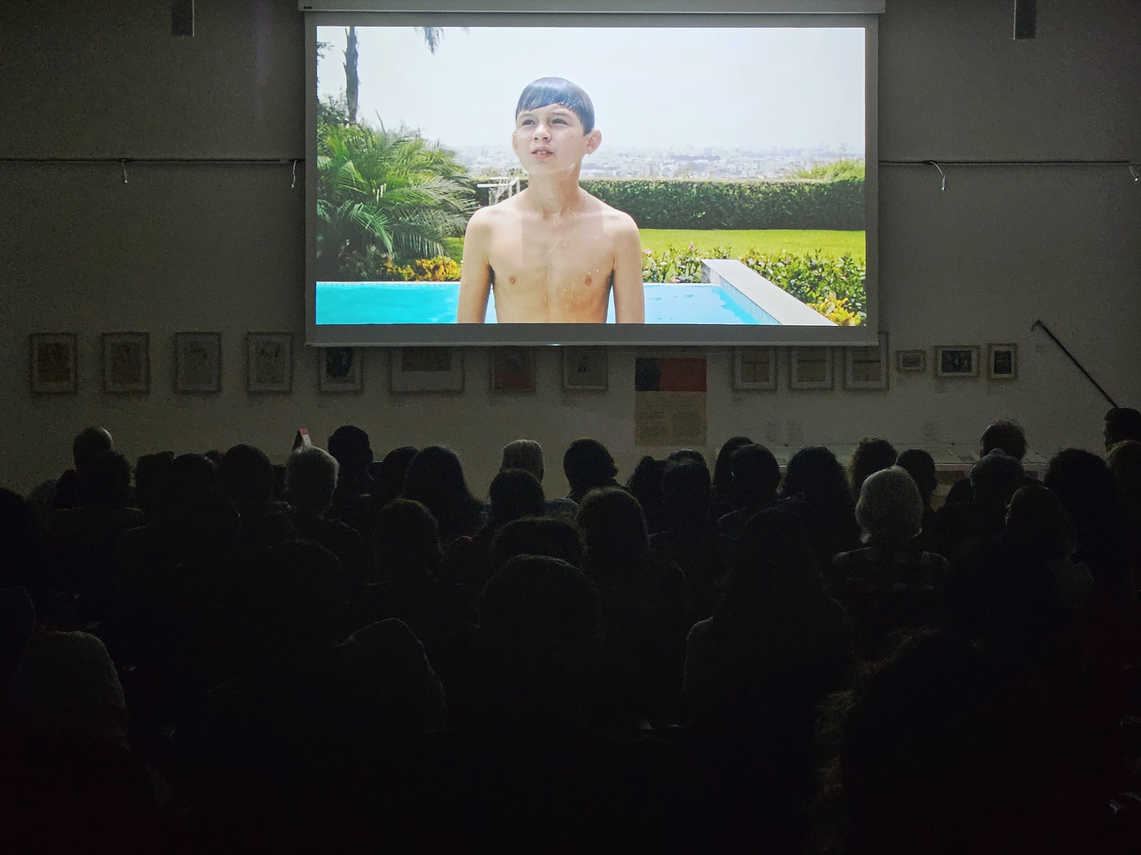 Proyección película Un mundo para Julius