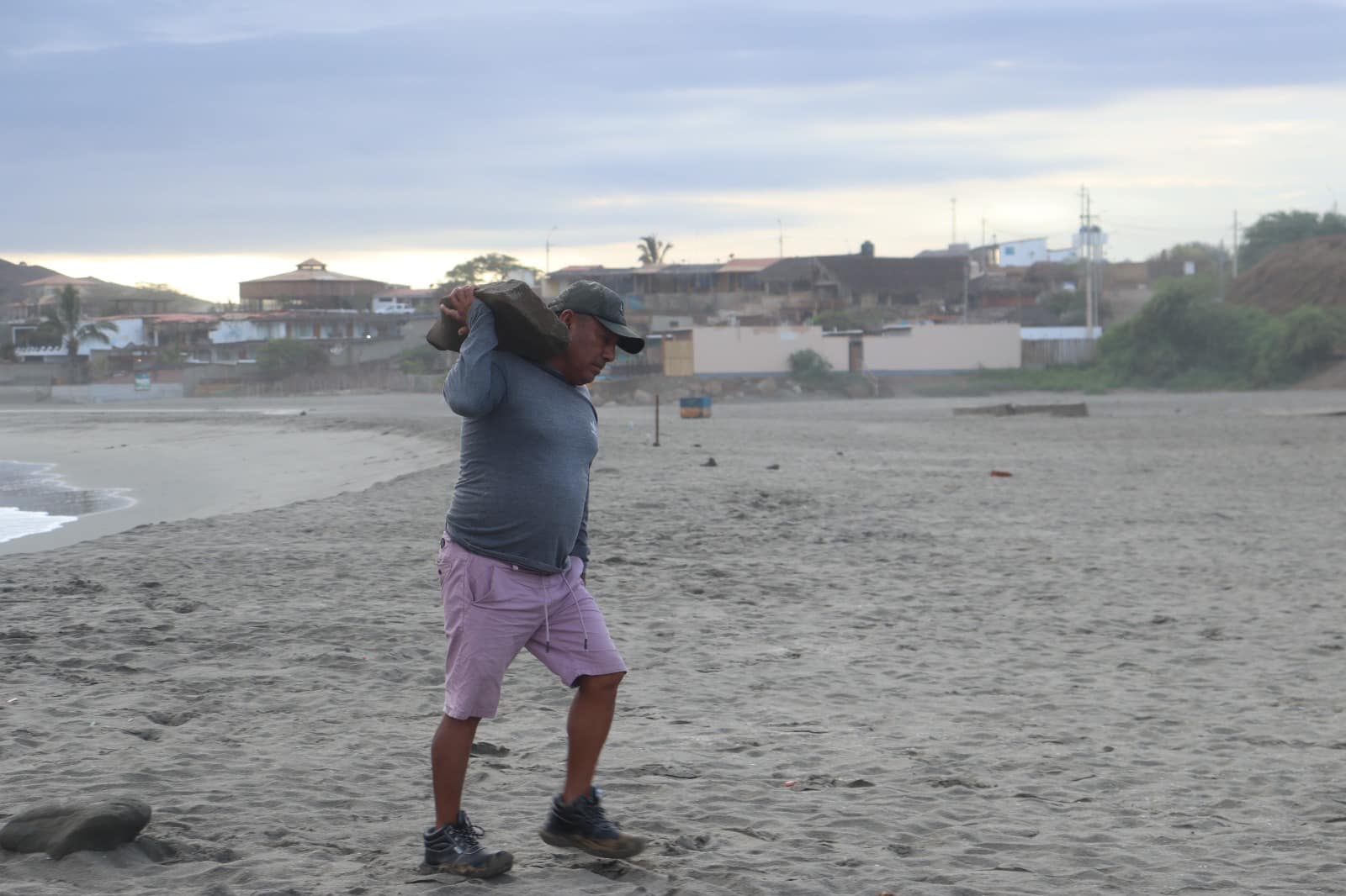 Archivo JPG de Playa la Punta limpia y accesible gracias a Gestion Municipal