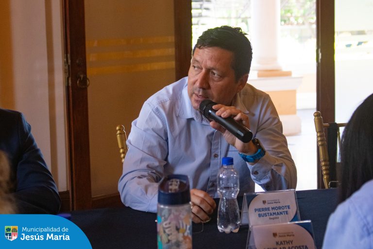 La Municipalidad de Jesús María realizó la primera Sesión Ordinaria del Concejo Municipal 2025. 🤝
El alcalde Jesús Gálvez Olivares y sus regidores mostraron su compromiso de trabajar juntos por el desarrollo de nuestro distrito.
Mira la transmisión aquí 👉 bit.ly/4hlE6lL