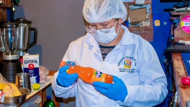 Detectan irregularidades sanitarias en restaurantes del Jirón Lima durante operativo de fiscalización