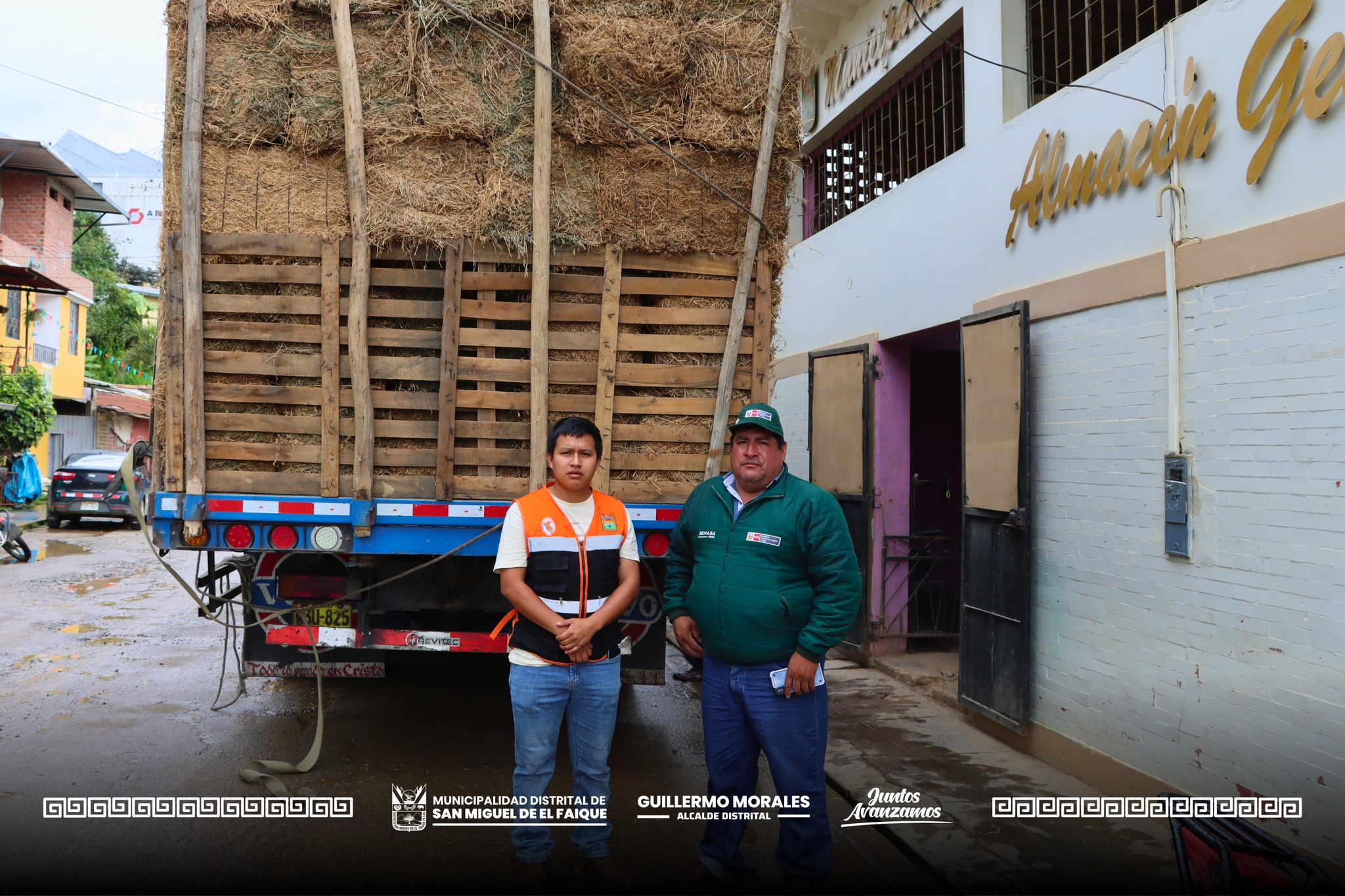 23 toneladas de heno y kits veterinarios