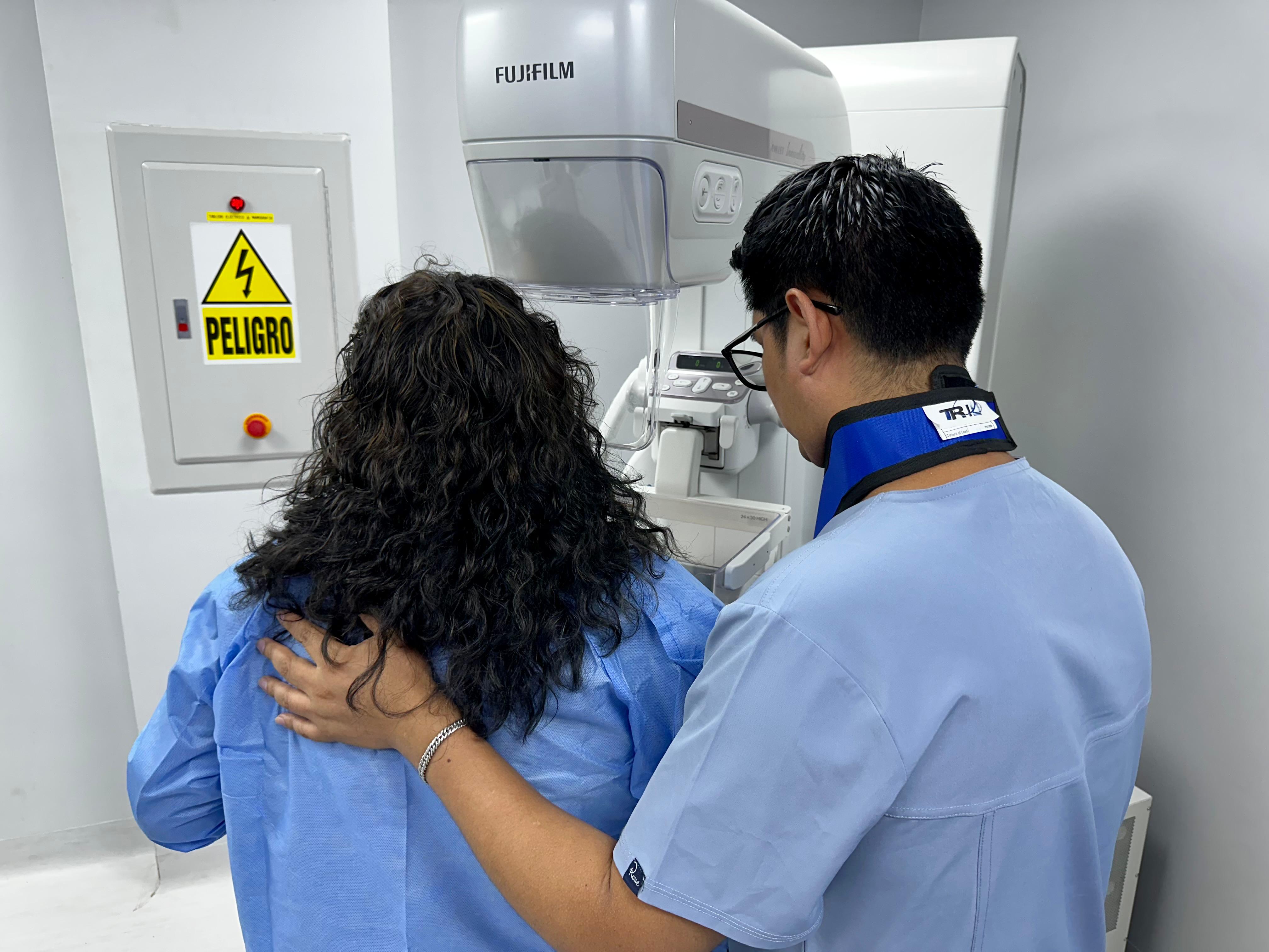 Continúa campaña gratuita de despistaje de cáncer de mama.