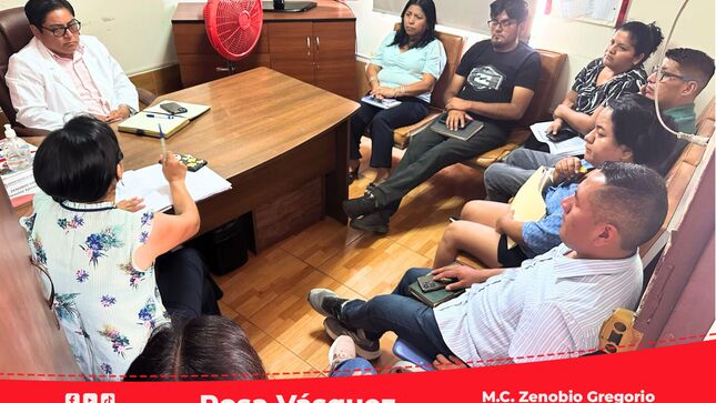 Director Ejecutivo de la RIS Chilca Mala lidera importante reunión con su equipo de gestión