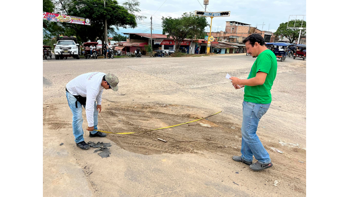 Inspeccionan calles en mal estado dejadas por EMAPA San MartΓn.