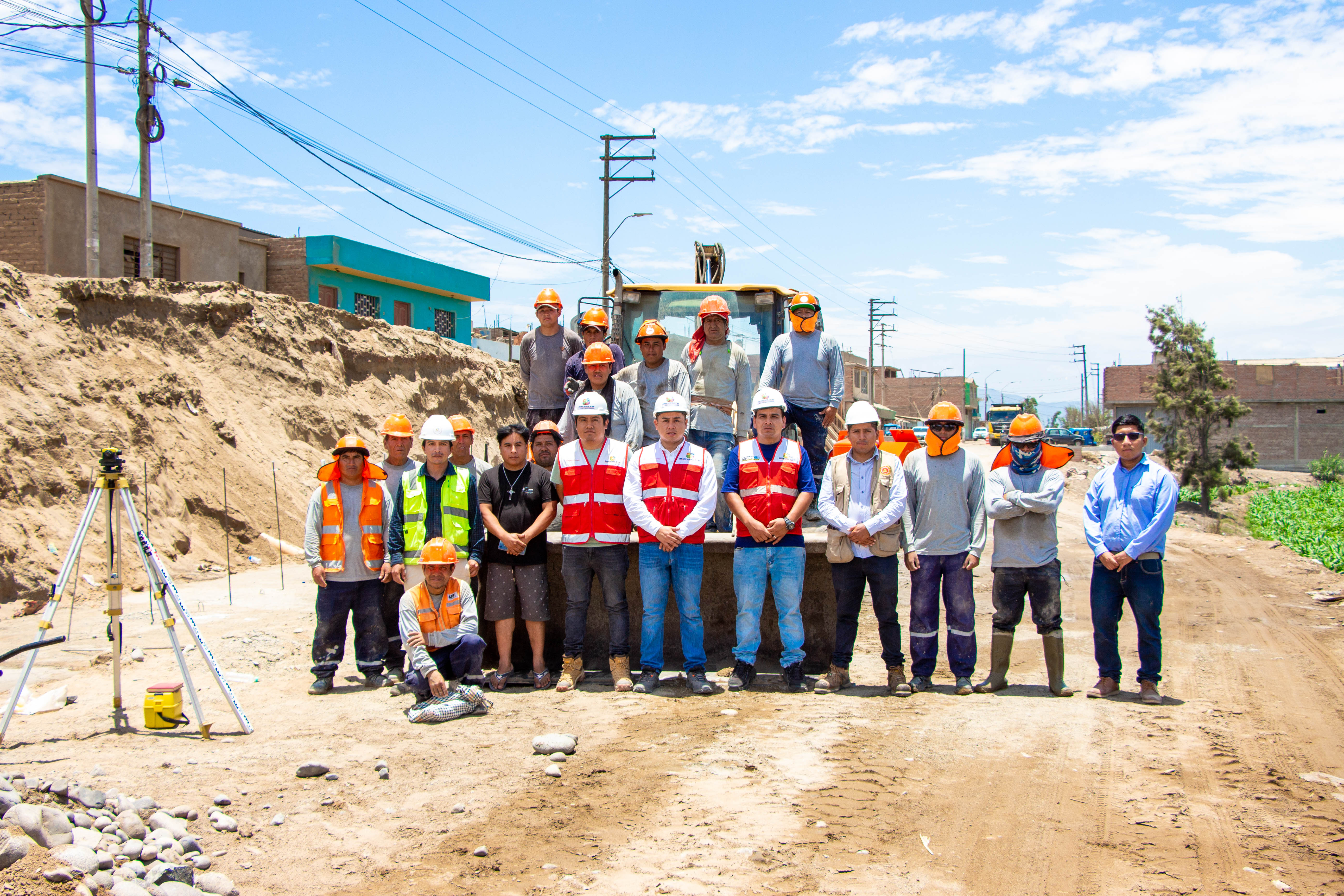 Asfaltado de carretera vecinal avanza un 90% y conectará El Molino - Los Arenales - Potao en Barranca