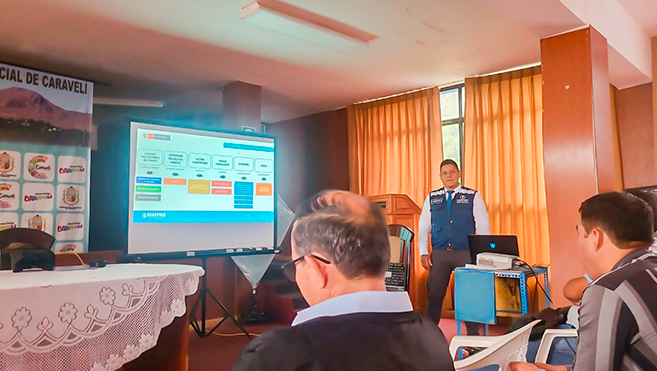 Cenepred y Municipalidad Provincial de Caravelí-Arequipa realizan visita técnica a la Quebrada La Yesera