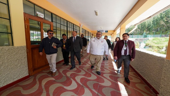 Ministro de Cultura propone Plan Piloto de Educación Patrimonial en colegios del Cusco
