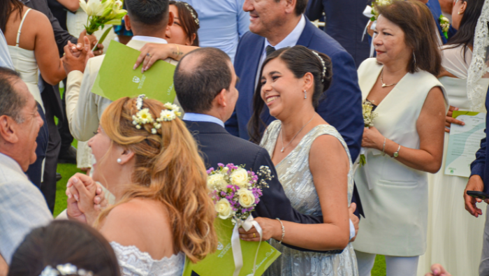 43 parejas sellan su amor en el Matrimonio Civil Comunitario de San Borja