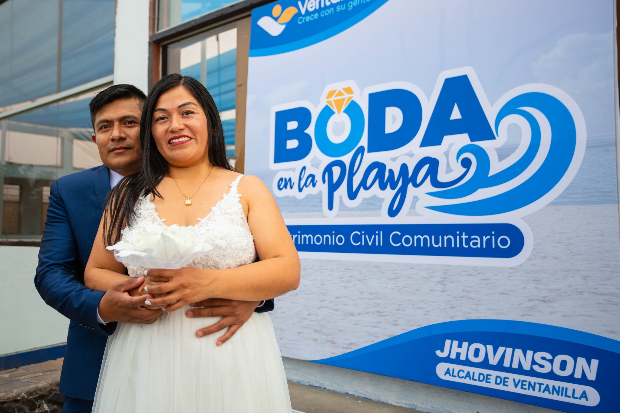 💍✨ Más de 600 parejas dijeron "sí, acepto" en el Matrimonio Comunitario 2025 en Costa Azul, con música, premios y emoción. ❤️🎶