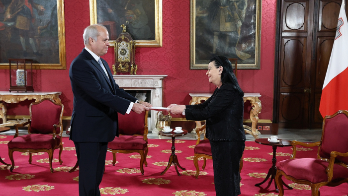 Embajador peruano presenta cartas credenciales ante presidenta de la República de Malta