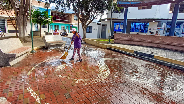 Los trabajos de limpieza en San Jacinto no paran