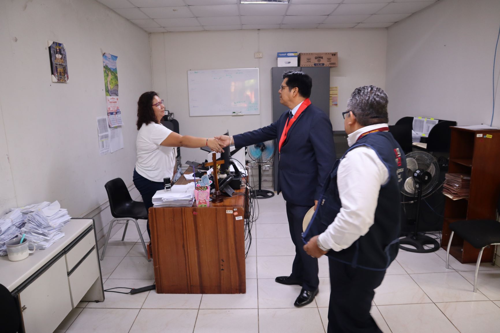 Personal del Módulo Básico de Justicia de Chulucanas.