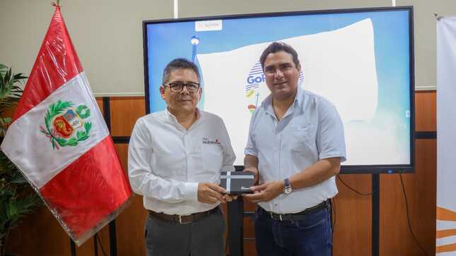 Gobernador y director de Proinversión trabajan para agilizar 11 proyectos del GORE mediante Obras por Impuestos