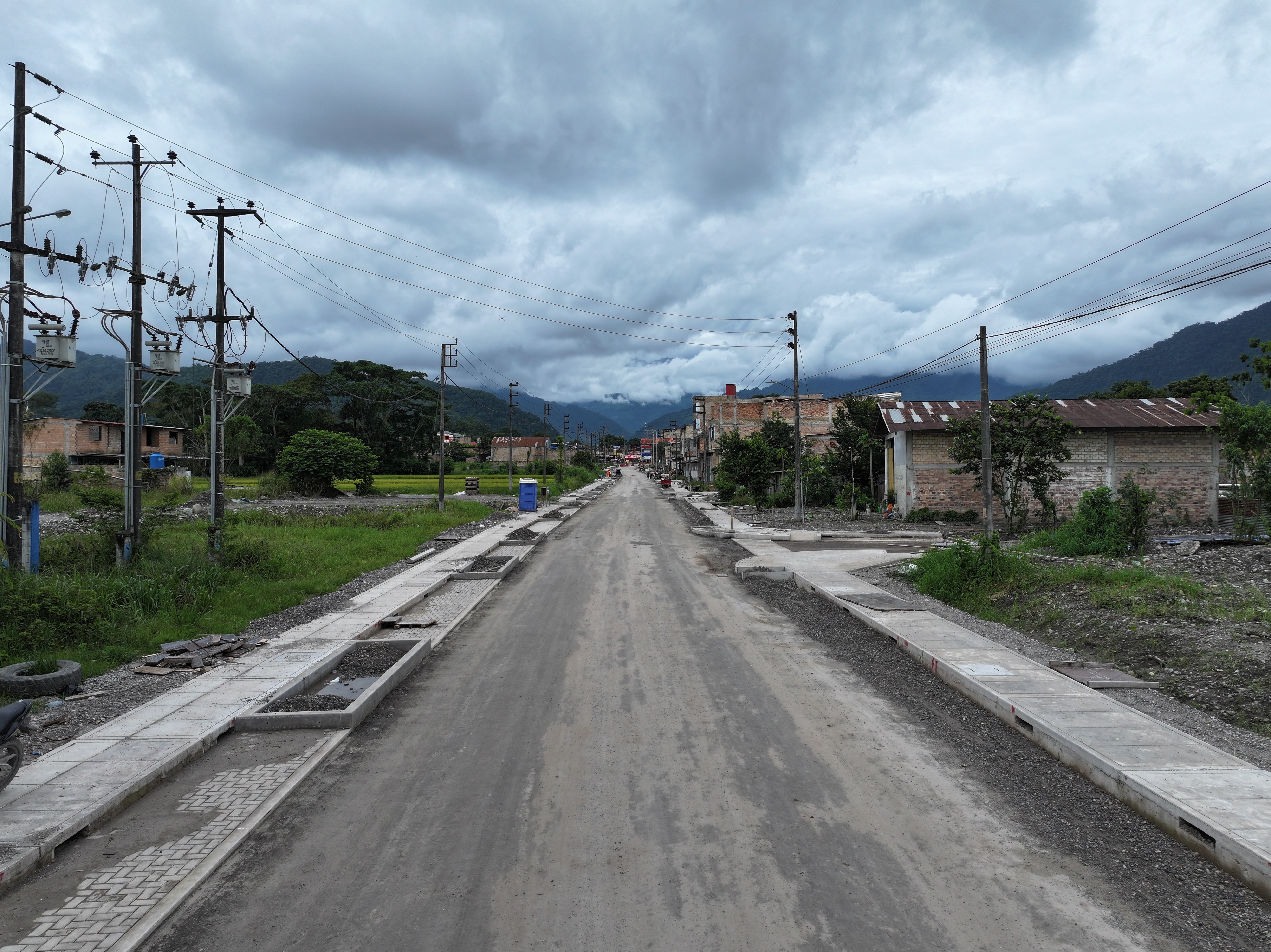 asfaltado de la carretera Nueva Cajamarca - San Fernando - Yuracyacu