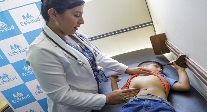 EsSalud Rebagliati atendió a más de 5,000 pacientes con enfermedades raras en el último año